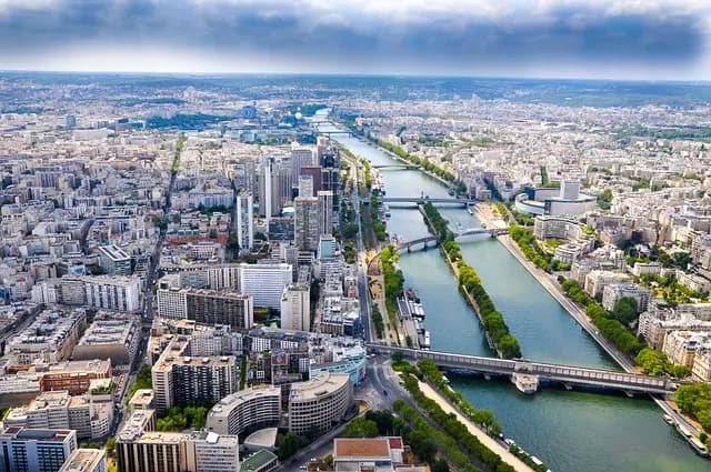 7 Itinéraires Insolites à Explorer pour un Voyage Unique