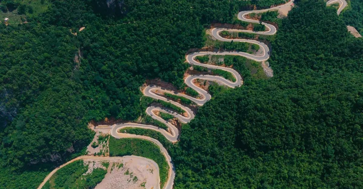 5 Itinéraires Insolites à Explorer pour un Voyage Unique