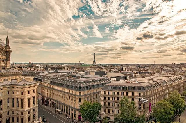 Top 10 des itinéraires insolites à découvrir en France