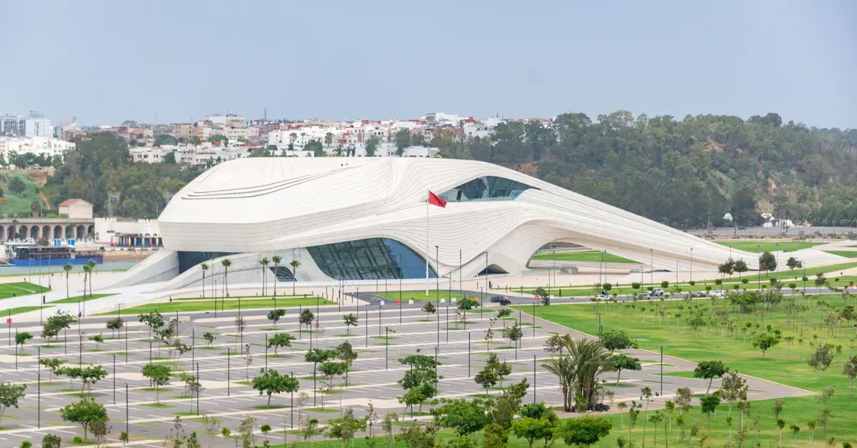 Les parcours insolites à travers les mystères de l'Architecture