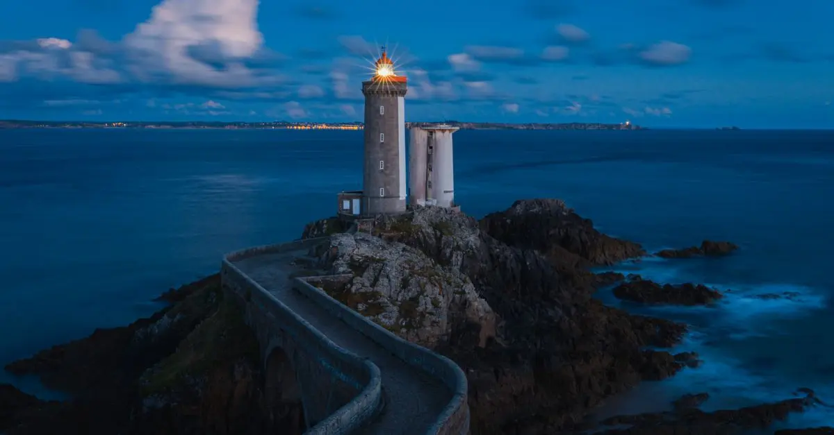 5 Itinéraires Insolites à Explorer pour un Voyage Unique